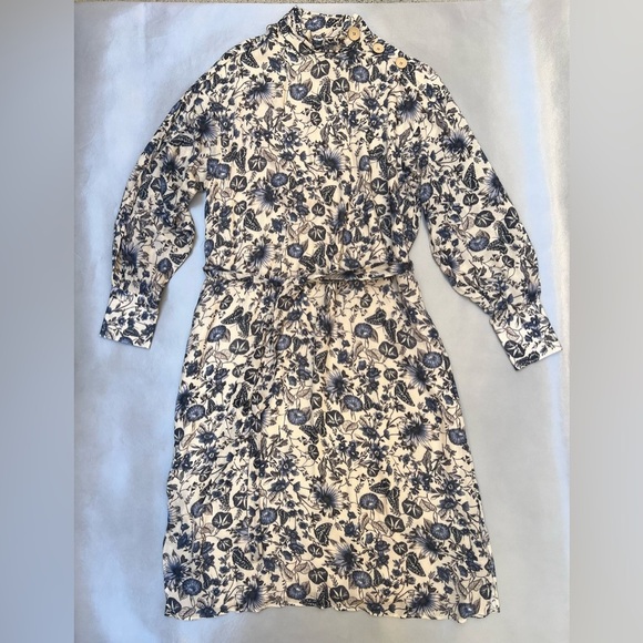 Zara Floral Print Midi Dress - Blue and Cream - Picture 6 of 10